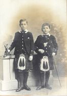 William and Edmund Gordon in Scottish uniform